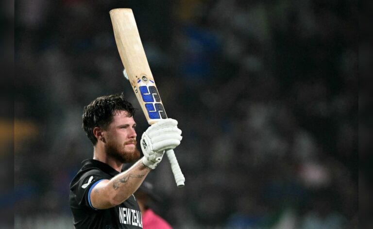 Finn Allen Calls the Shots for New Zealand Against South Africa